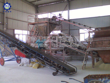 小型有機(jī)肥濕法造?，F(xiàn)場